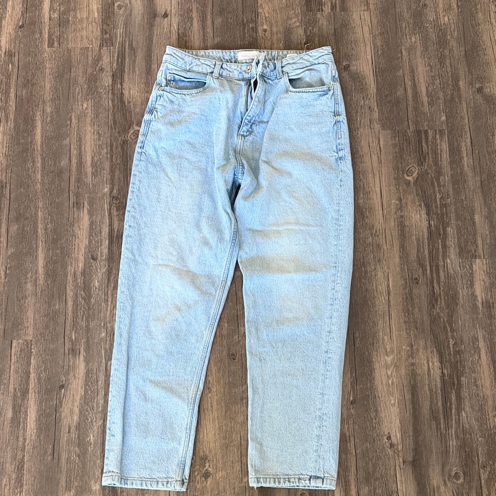 Zara Women's Light Blue Boyfriend Jeans